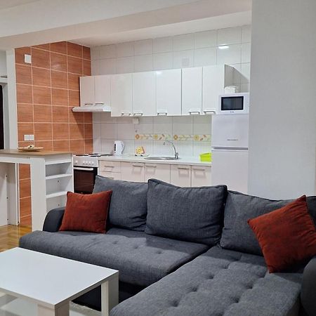 Bim Apartment Ohrid Esterno foto