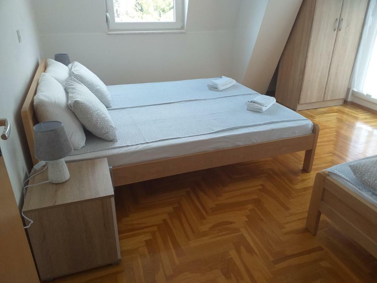 Bim Apartment Ohrid Esterno foto