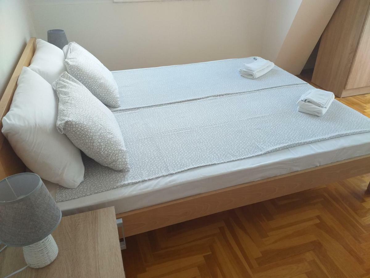 Bim Apartment Ohrid Esterno foto