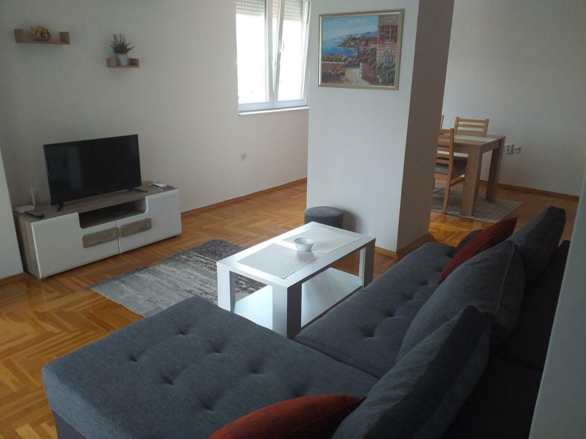 Bim Apartment Ohrid Esterno foto